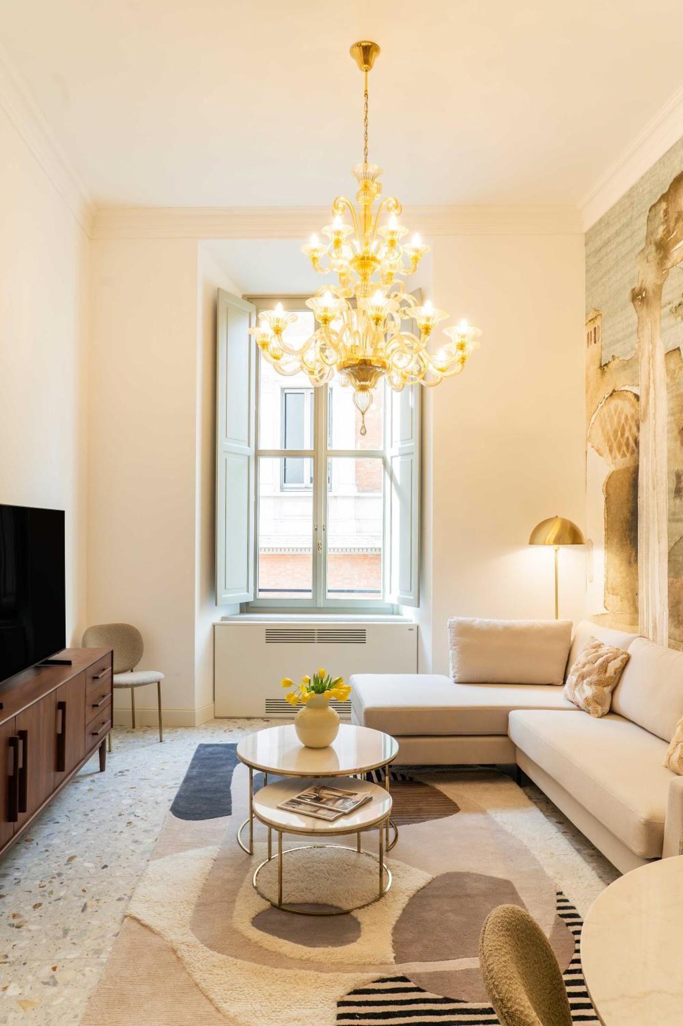 Apartment Palazzo Raggi Luxury Rom