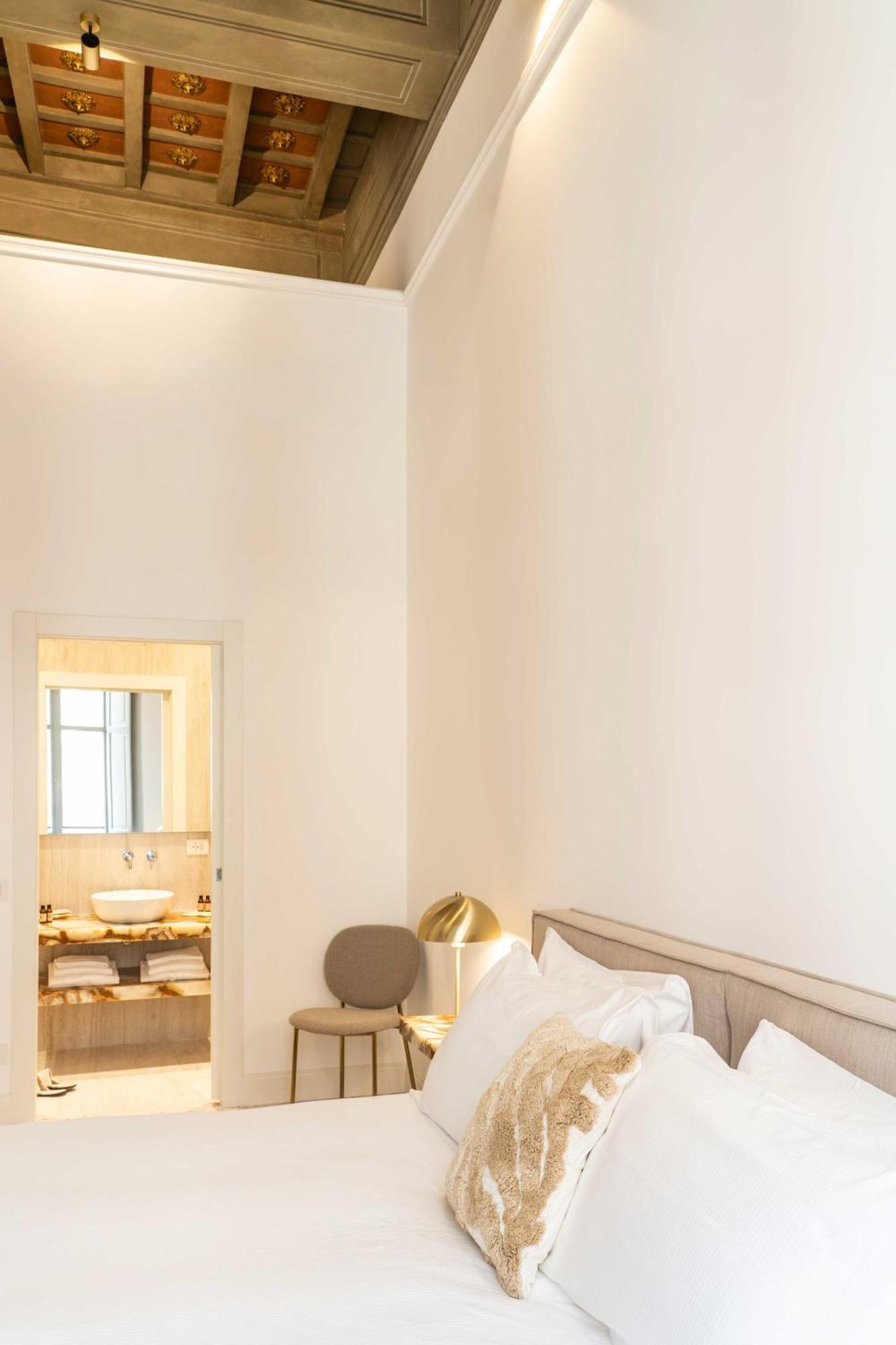 Apartment Palazzo Raggi Luxury Rom
